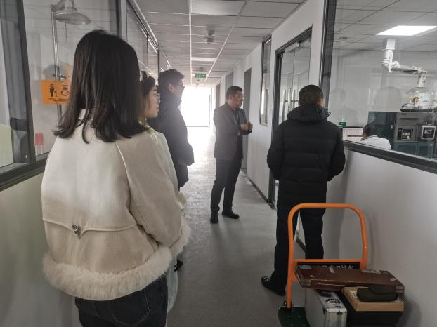 公司對萊陽兩家食品檢測機構(gòu)進(jìn)行實地考察